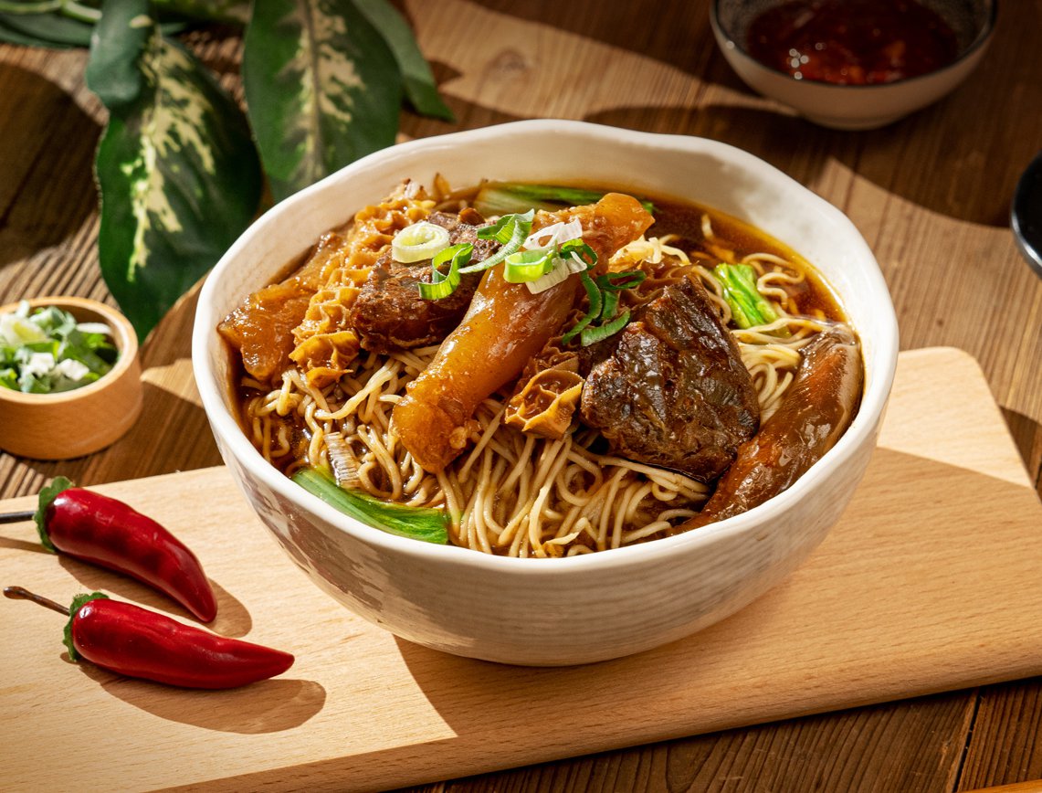 金牌牛三寶撈麵